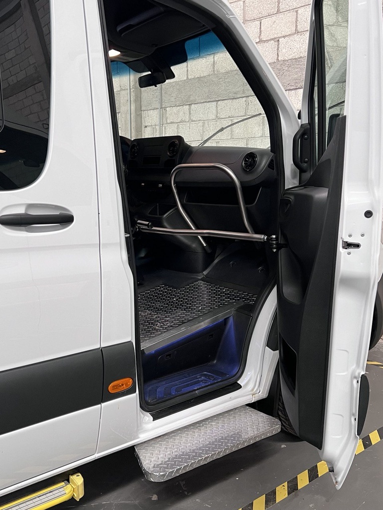 Estribo Uso rudo Corto